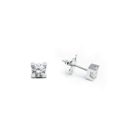0.50 Ct G SI2 GIA Sertifikalı Tek Taş Küpe